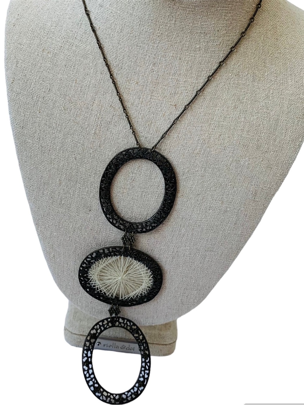 Rebel Designs Three Oval Necklace- Choker